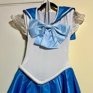 Ladies medium Sailor Mercury costume